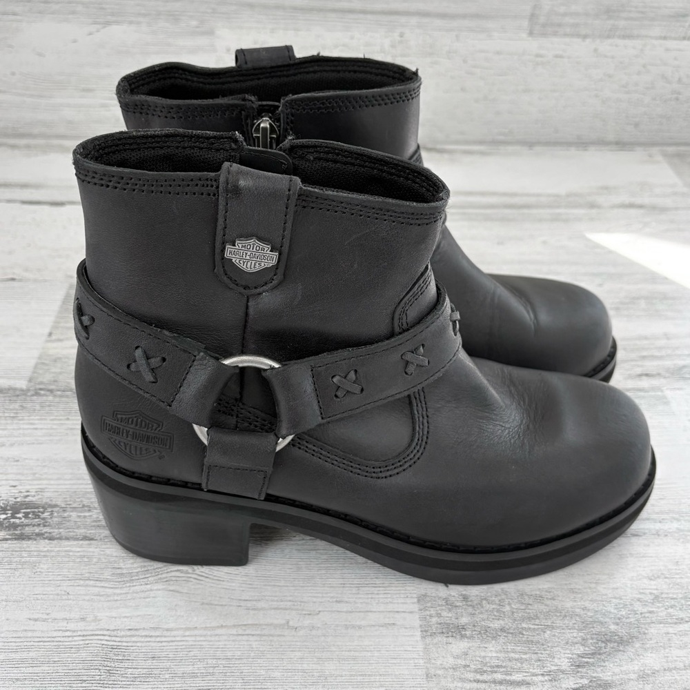 Harley Davidson Women’s Size 7 Adena Black Ankle Harness Boots Side Zip